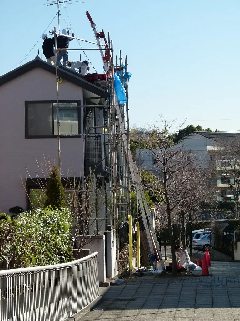 Installation crew on site