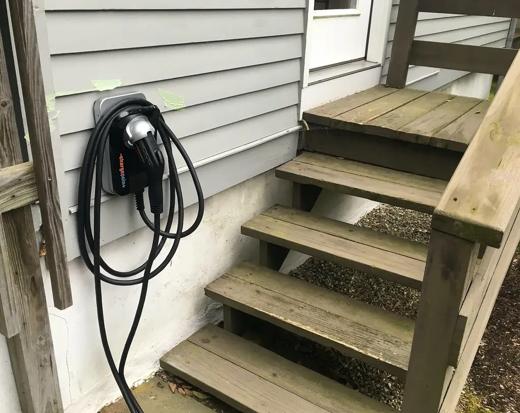Electric vehicle charger installation